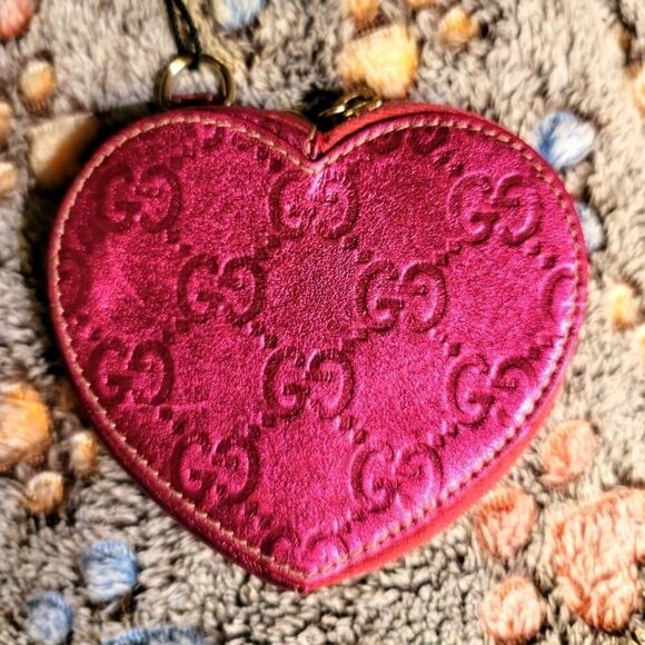Gucci Guccissima Heart Coin Purse Purple Authentic - Picture 5 of 16